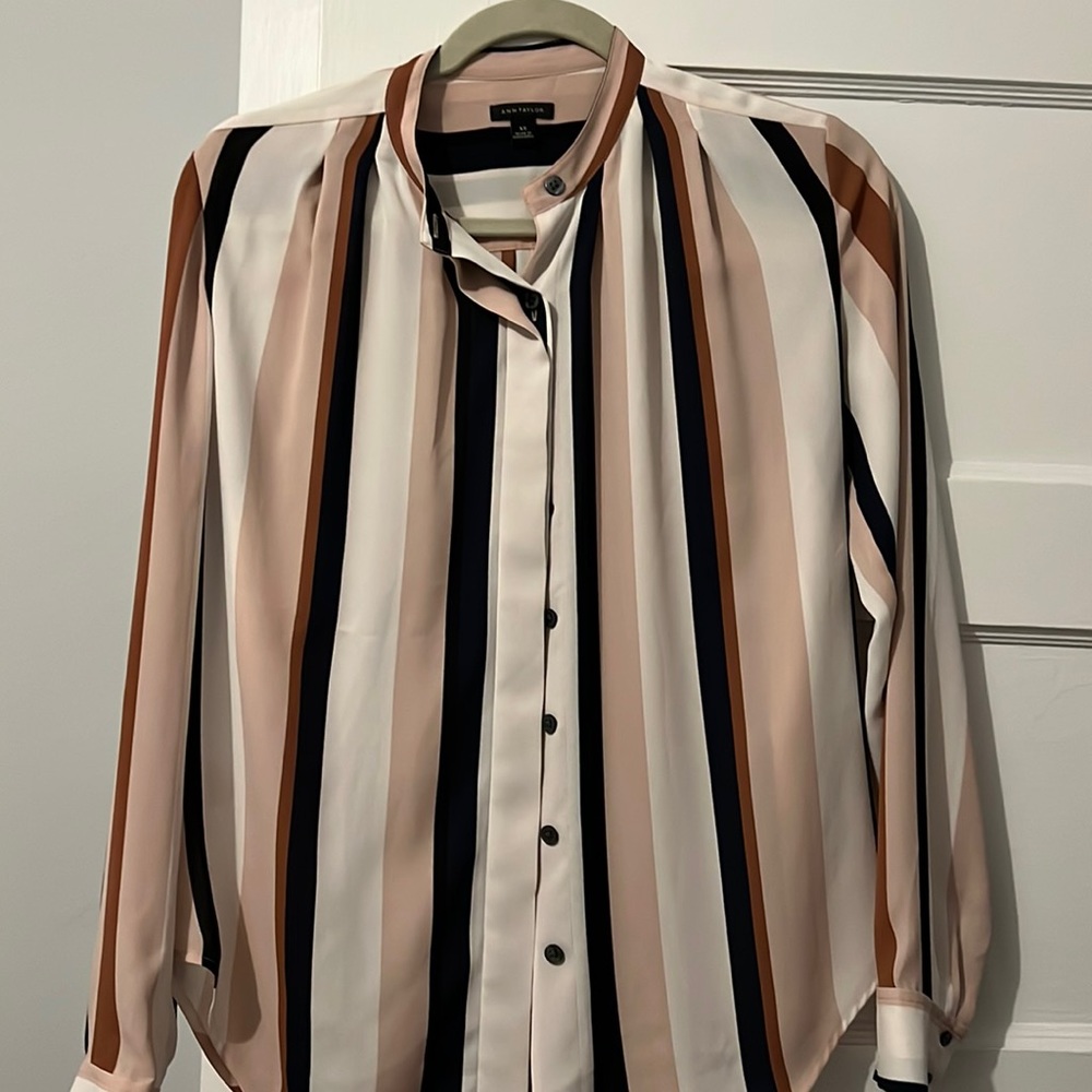 Loft stripped blouse, like new!